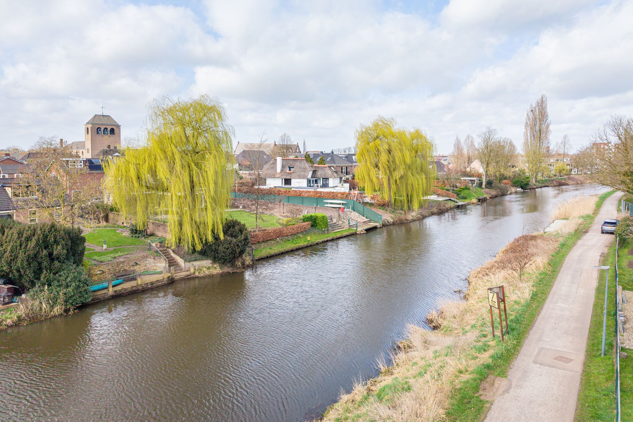 Photo 42 of Waterstraat 8