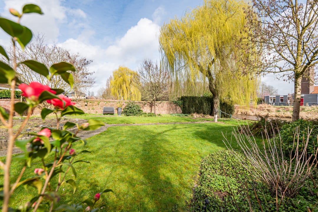 Photo 38 of Waterstraat 8