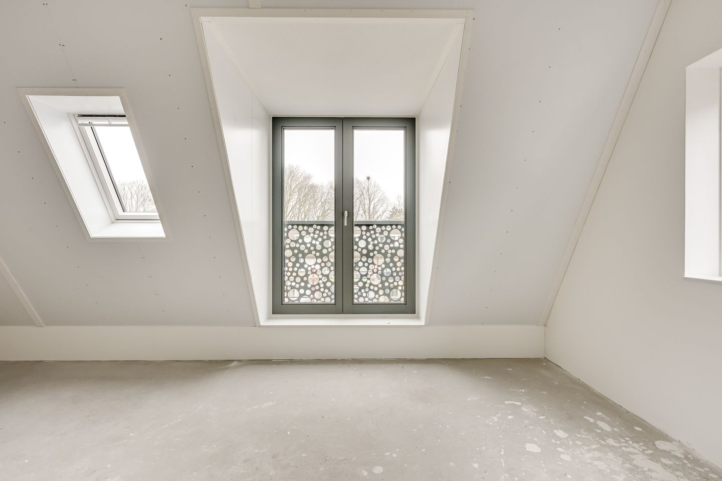 Photo 5 of Nedereindseweg 29-12