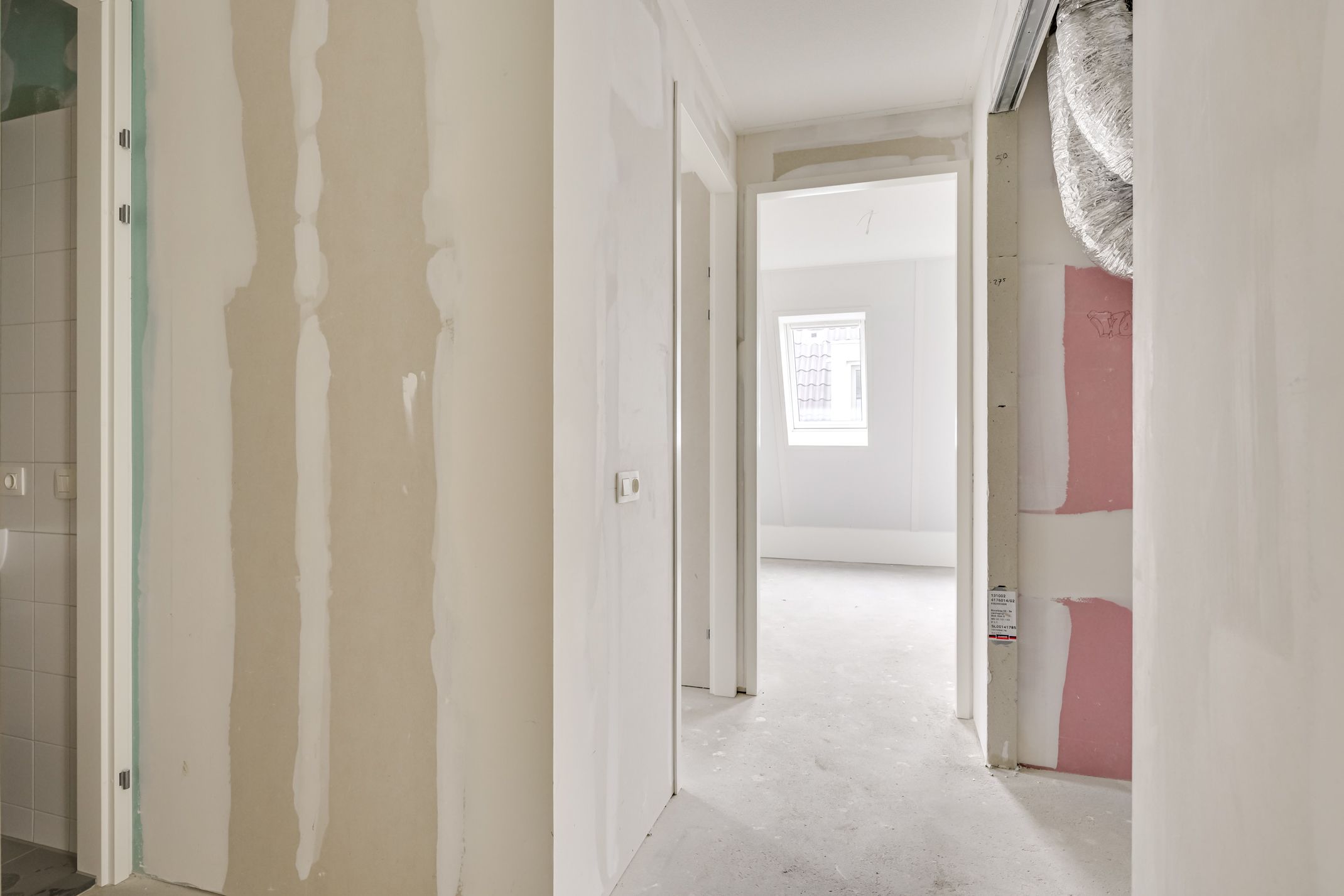 Photo 12 of Nedereindseweg 29-12