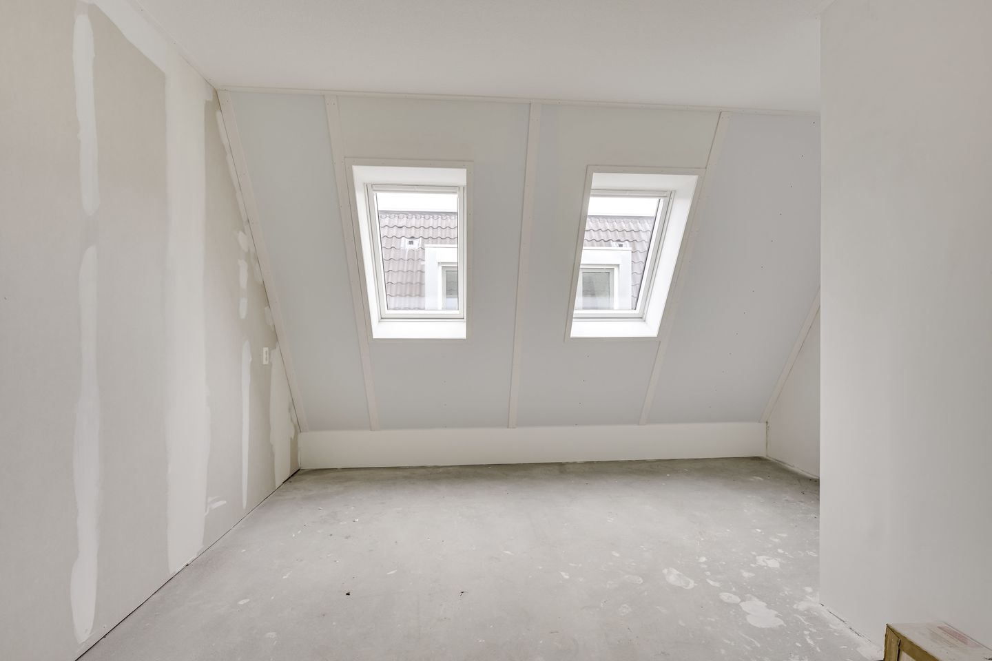 Photo 14 of Nedereindseweg 29-12