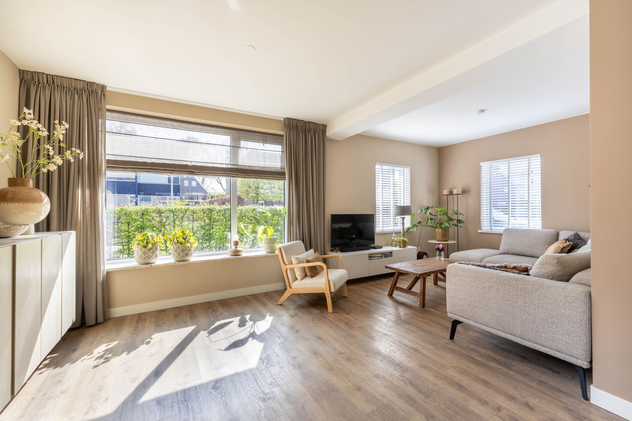 Photo 15 of Deken van der Waardenlaan 6