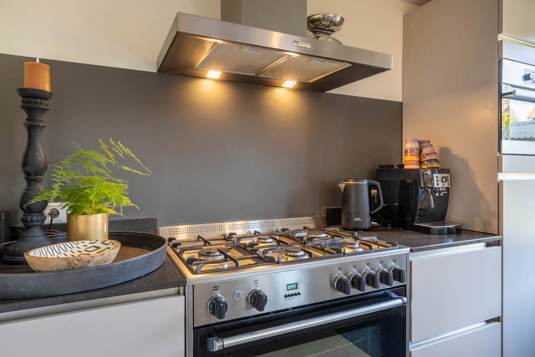 Photo 11 of Deken van der Waardenlaan 6