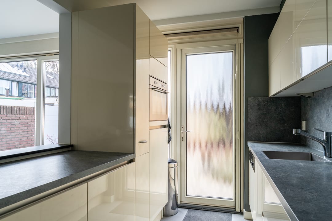 Photo 13 of Hertog Albrechtstraat 112