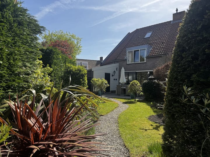 Hoekwoning te koop: Wagenaarstraat 18, Veere