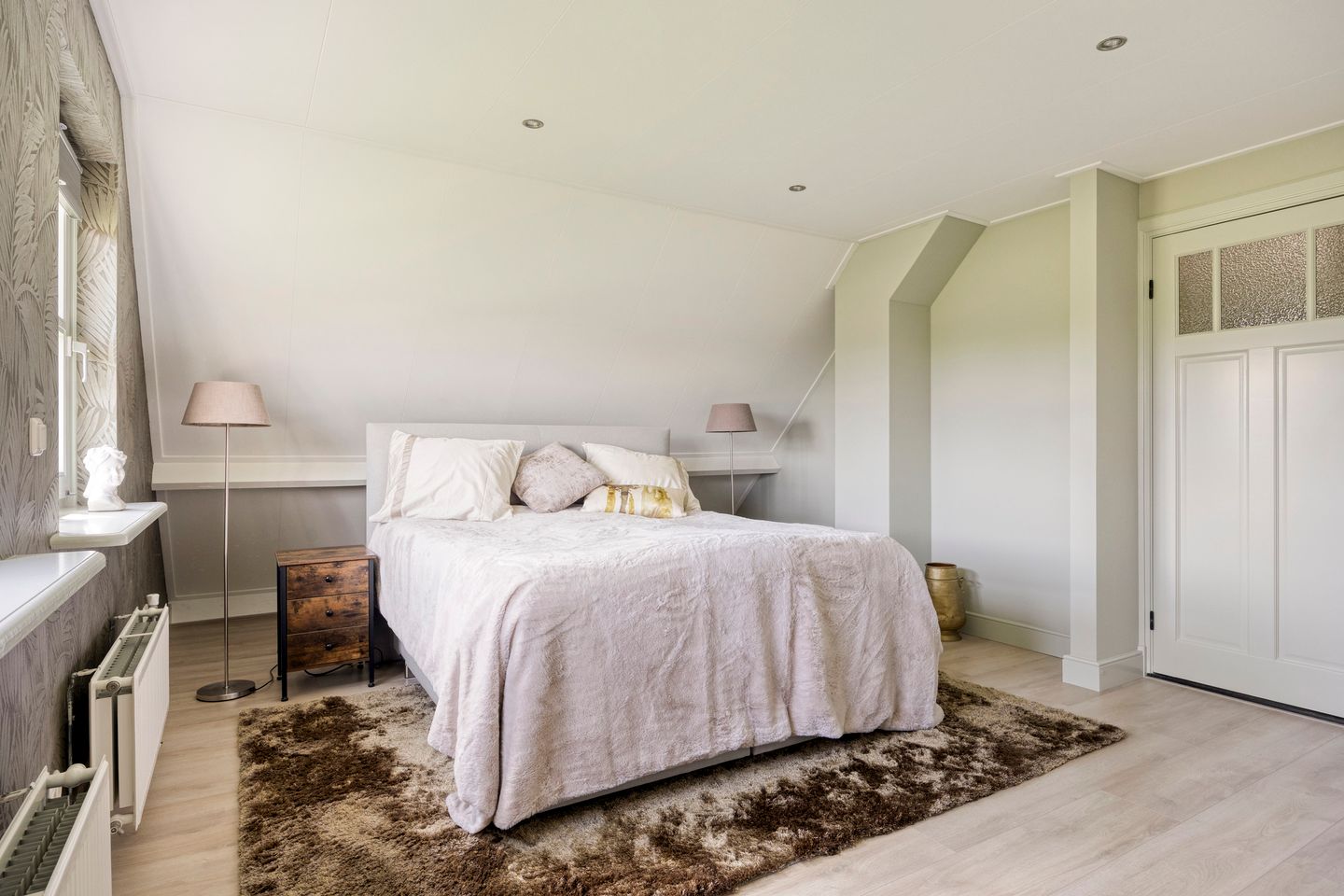 Spacious detached farmhouse with care apartment and garage in rural Beers — 29