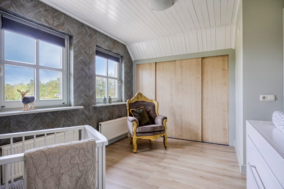 Spacious detached farmhouse with care apartment and garage in rural Beers — 32