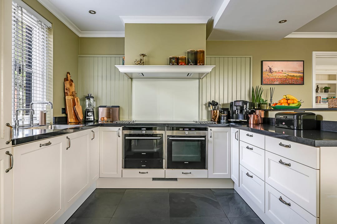 Photo 23 of Warnersstraat 4