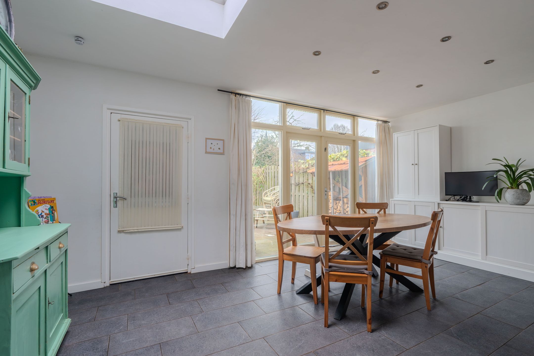 Spacious Extended Family Home with South-Facing Garden in Quiet Sevenum Neighborhood — 21