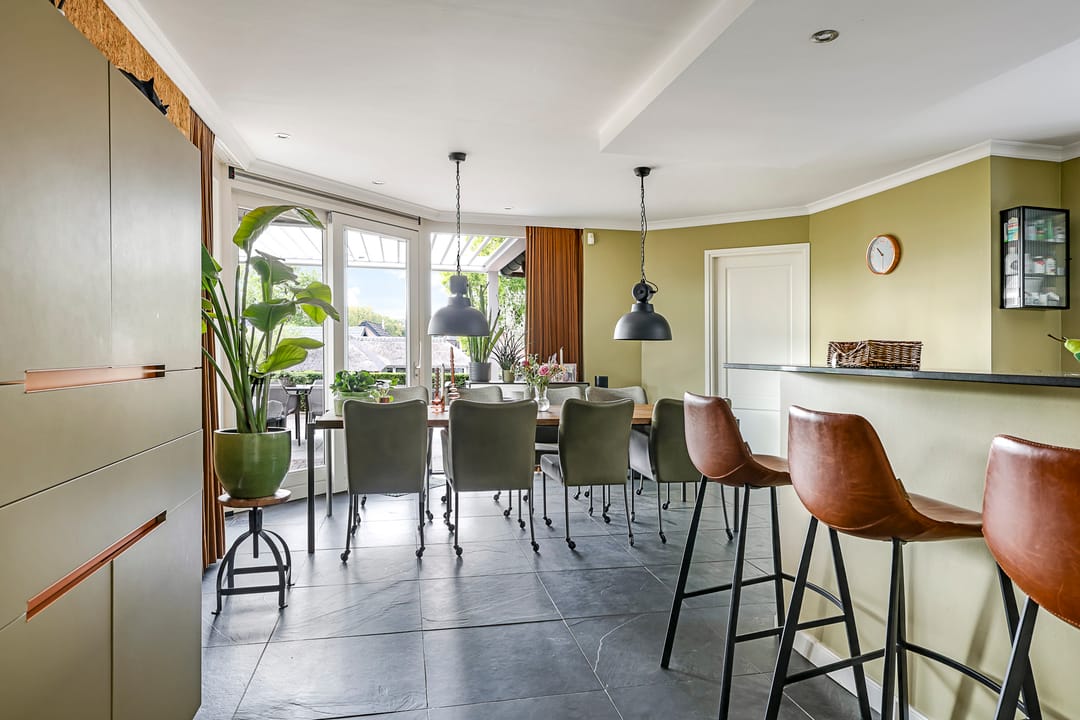 Photo 26 of Warnersstraat 4