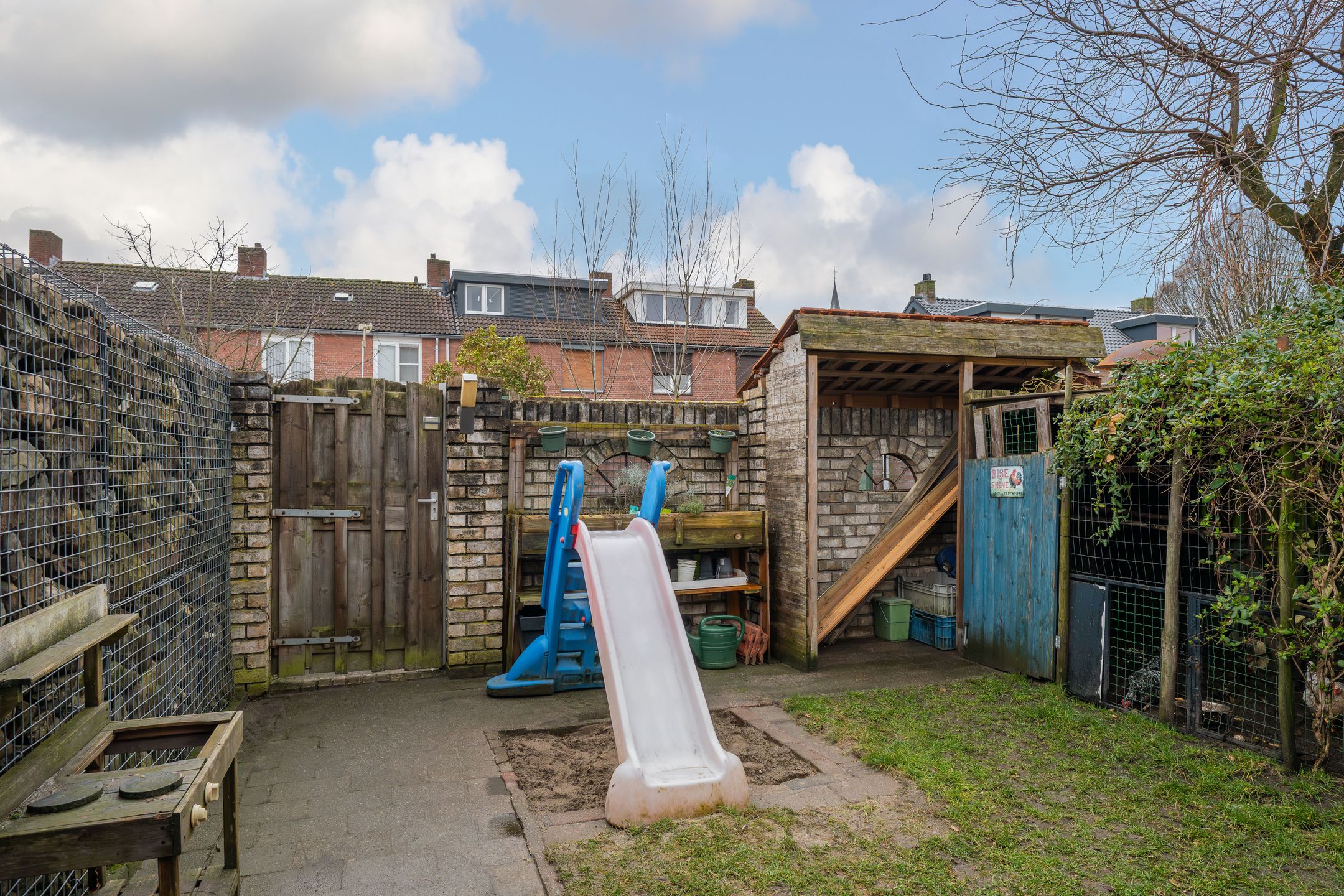 Spacious Extended Family Home with South-Facing Garden in Quiet Sevenum Neighborhood — 33