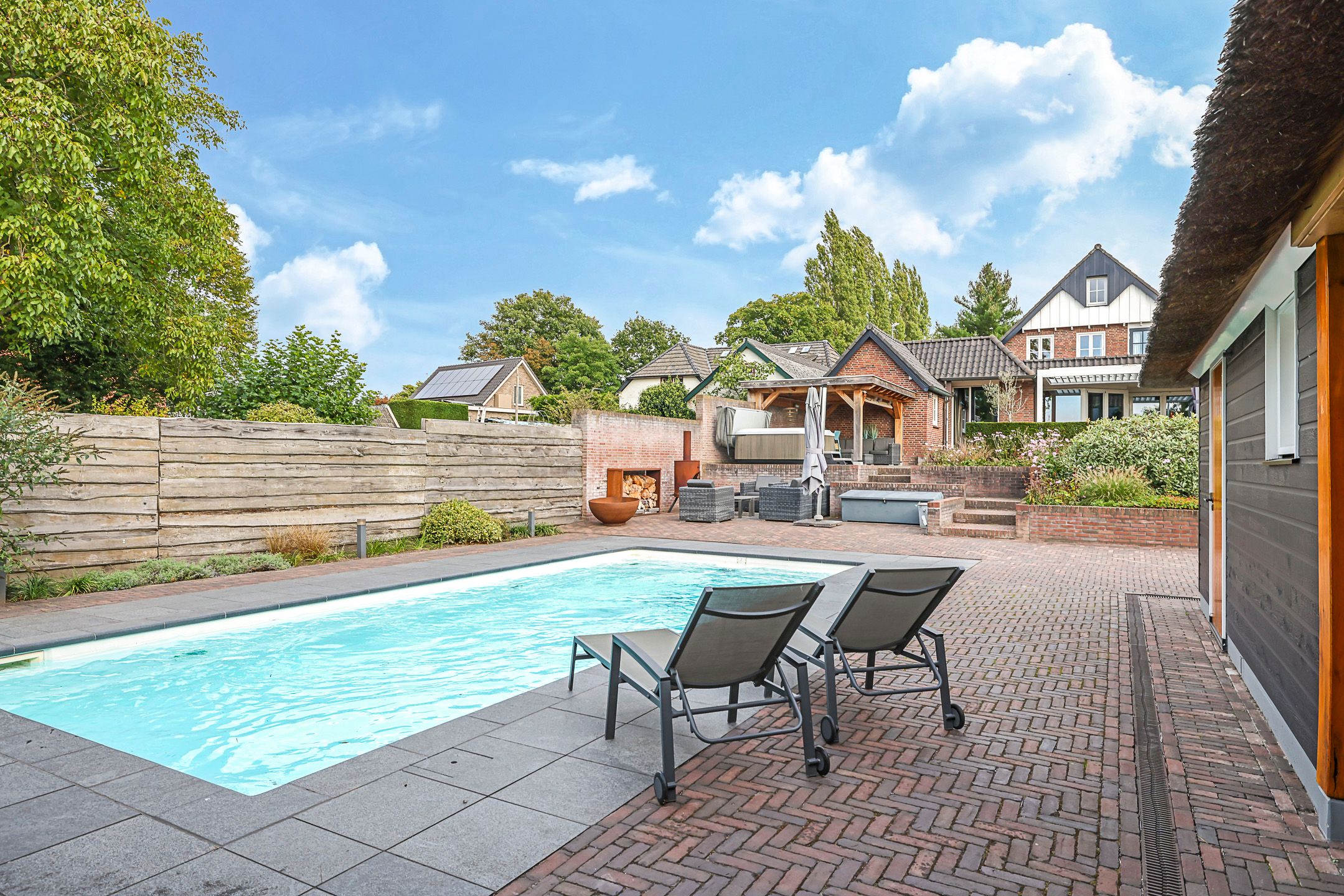 Photo 75 of Warnersstraat 4