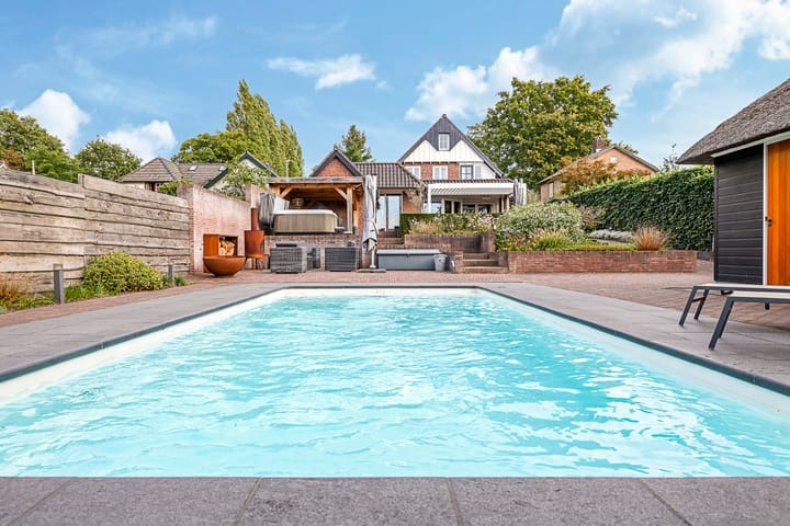 Photo 3 of Warnersstraat 4