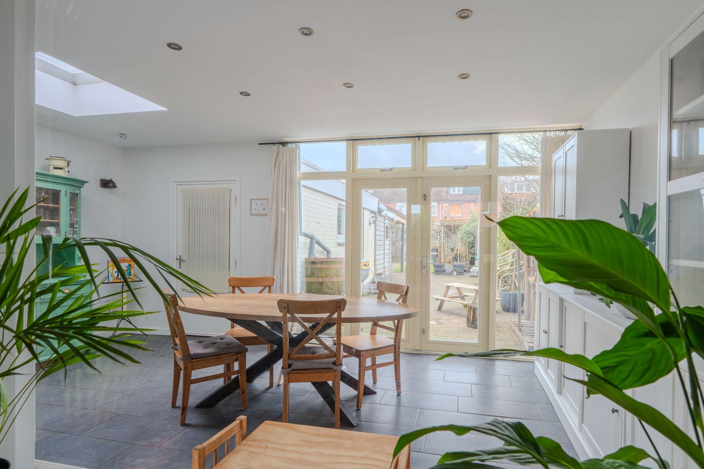 Spacious Extended Family Home with South-Facing Garden in Quiet Sevenum Neighborhood — 20