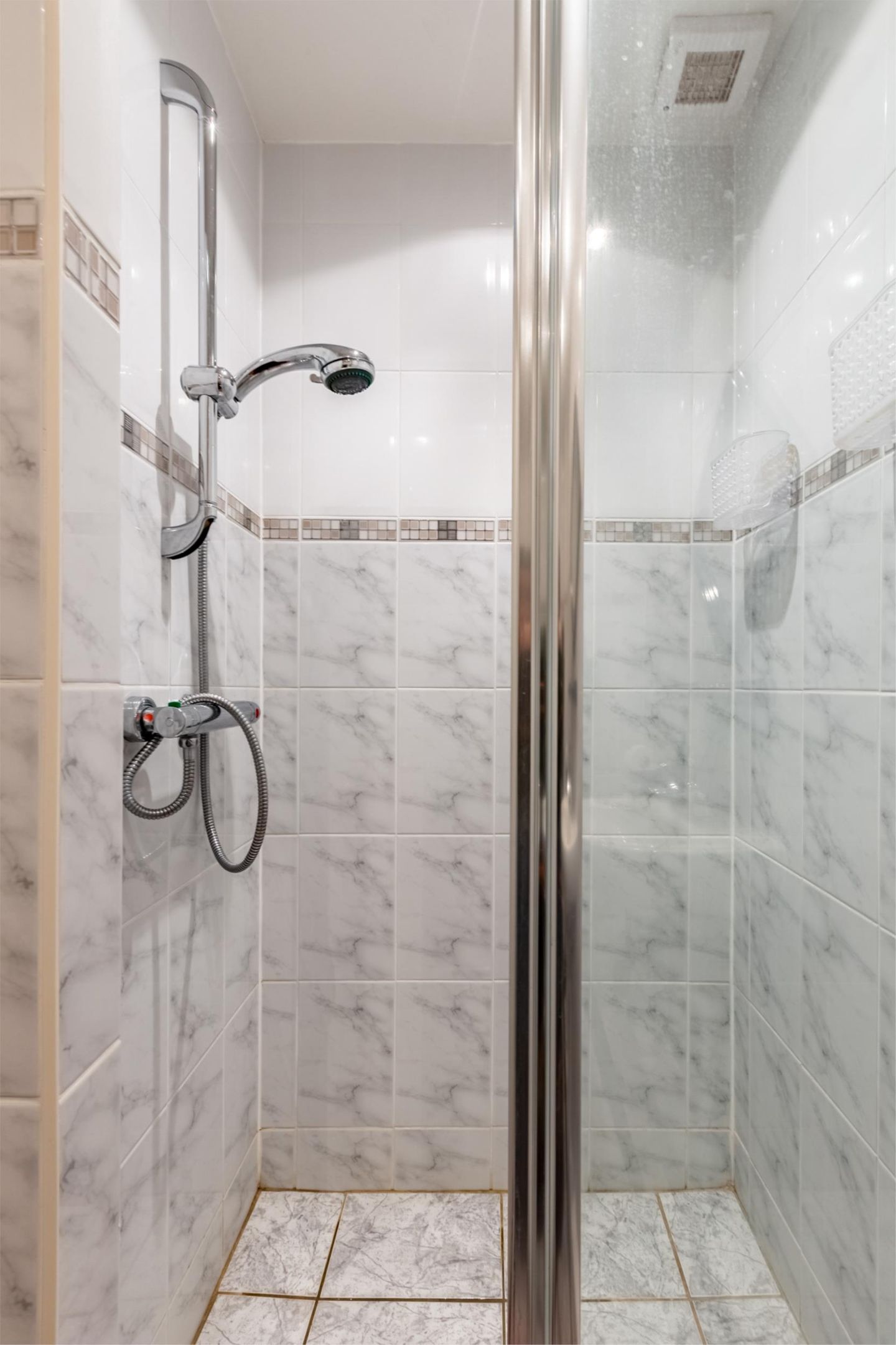 Foto 10 van Lelietje-van-Dalenstraat 2