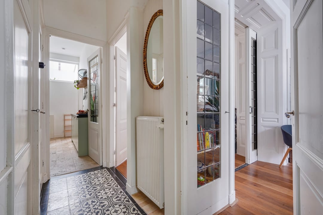 Charming 4-Room Ground Floor Apartment with Authentic Details and Southwest Garden — 7