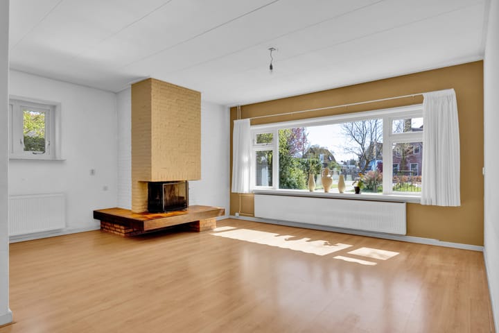Vrijstaande woning te koop: Ds L Touwenlaan 13, Makkum