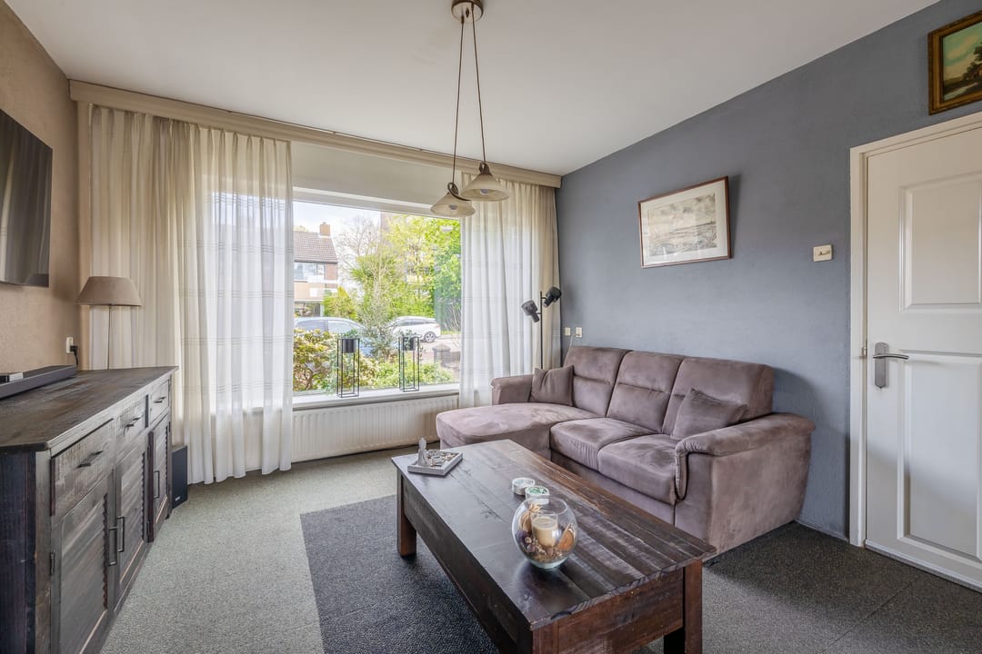 Foto 11 van Alberdingk Thijmlaan 66-A