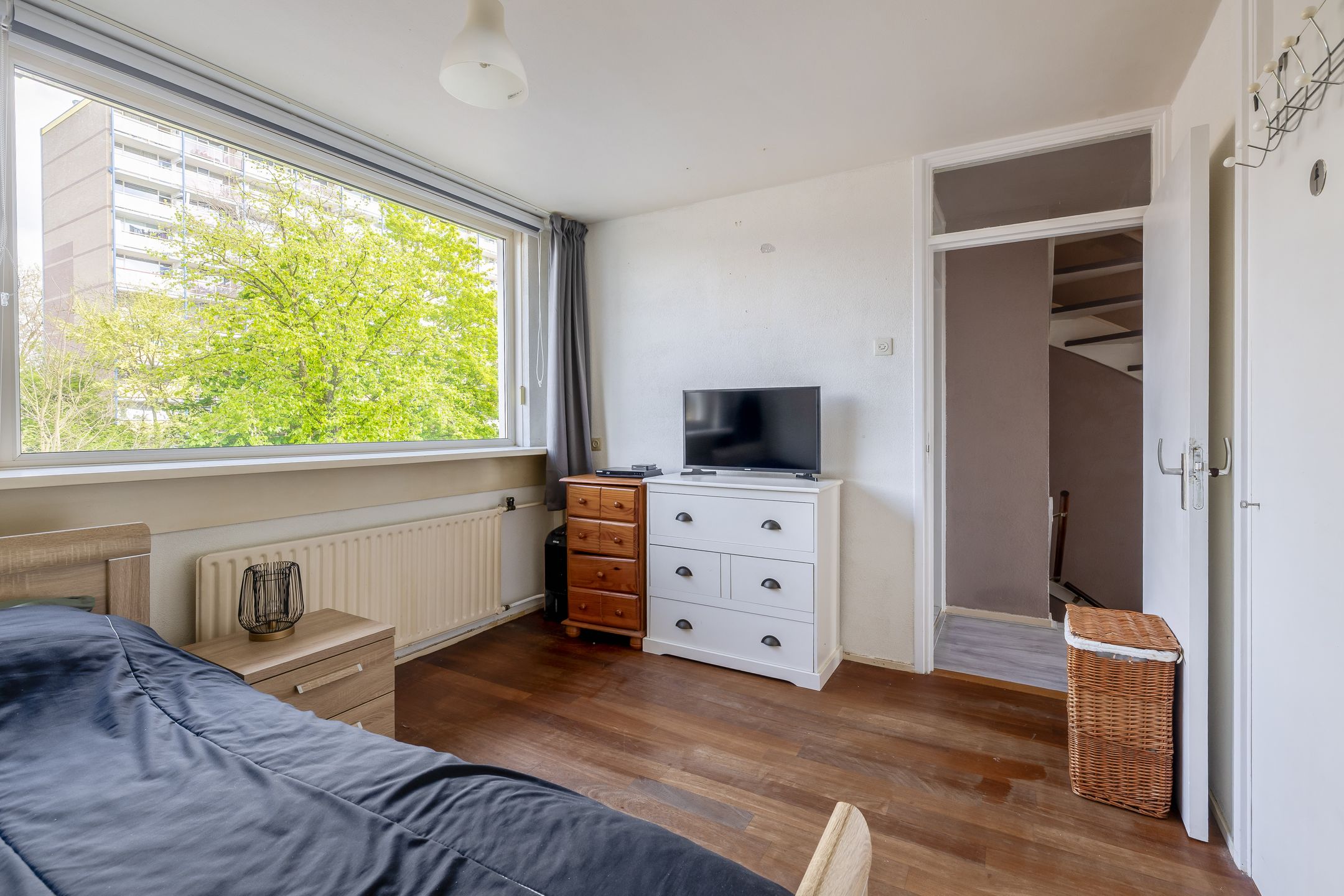 Foto 15 van Alberdingk Thijmlaan 66-A