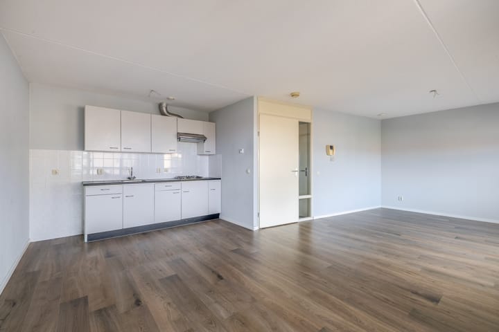 Photo 5 of Muntstraat 58-J