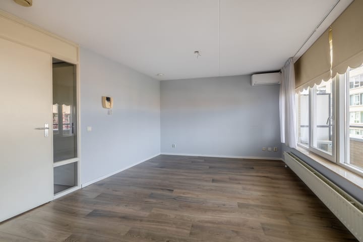 Photo 3 of Muntstraat 58-J