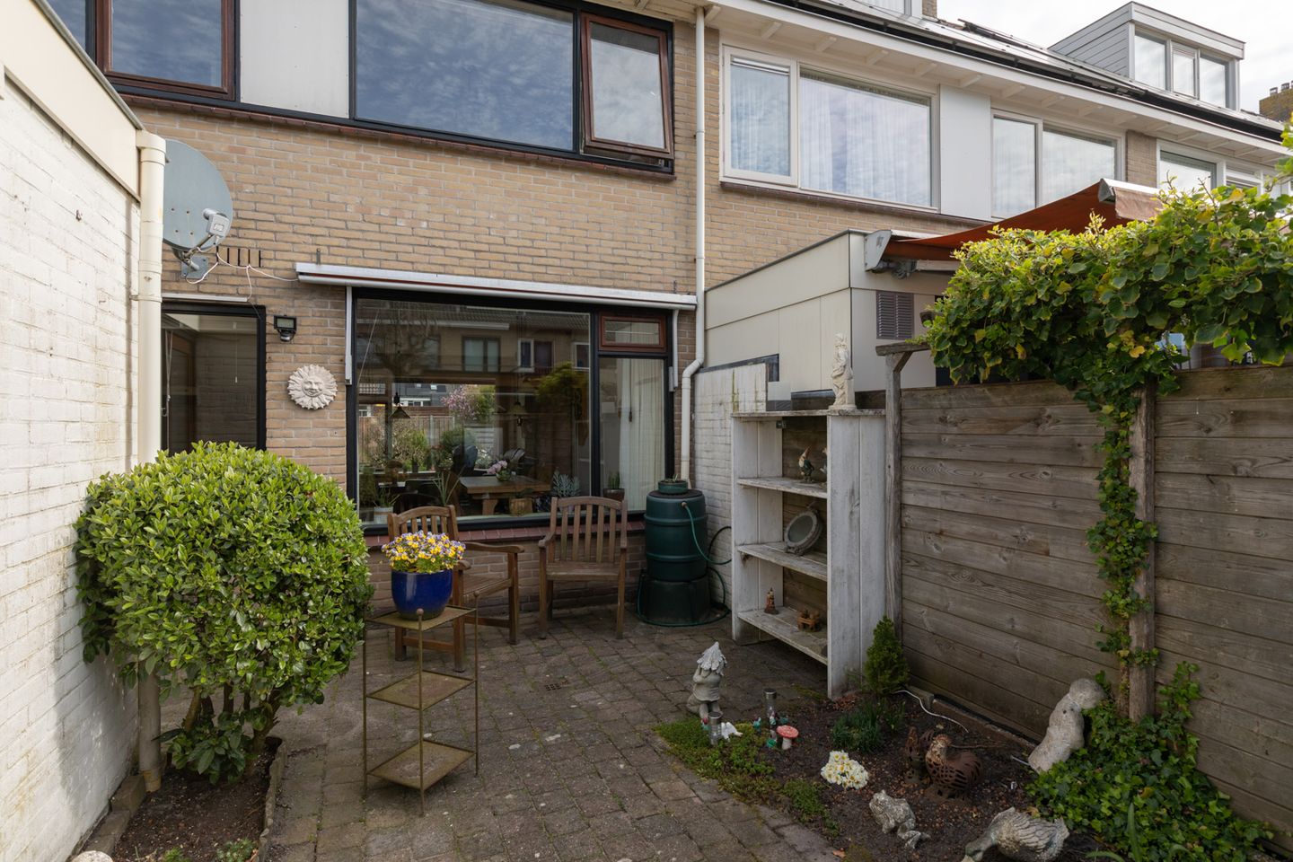 Foto 29 van de Hoppen 113