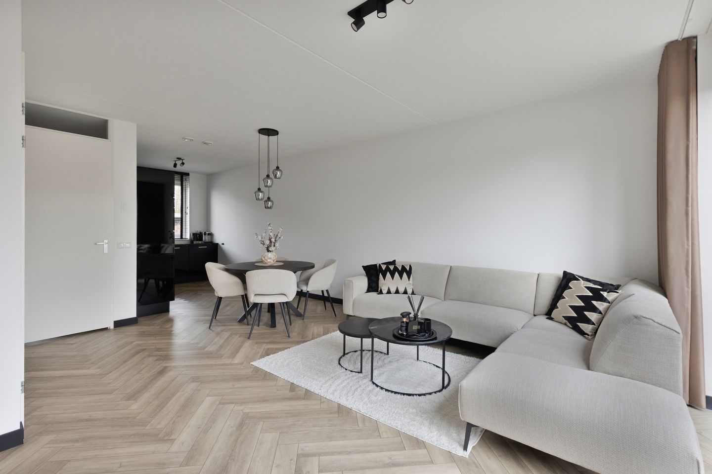 Foto 10 van Veenbos 14