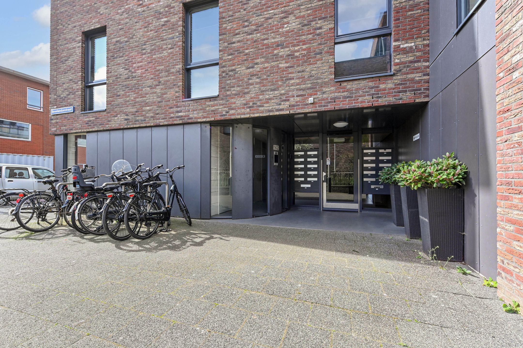 Foto 6 van Bevelandsestraat 166