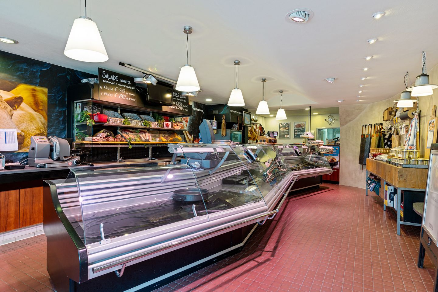 Foto 5 van Langebuorren 13