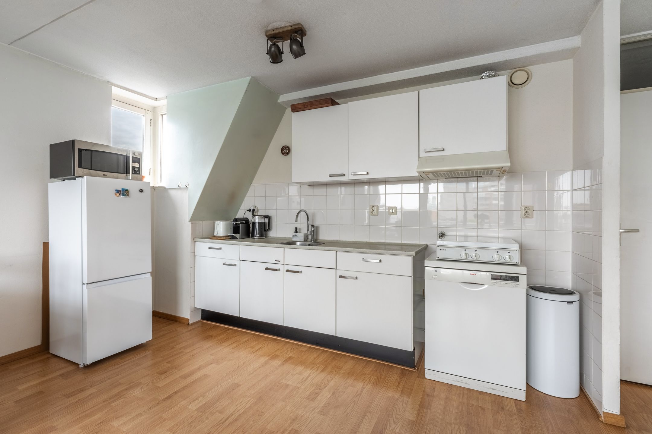 Photo 9 of Nieuwe Doelenstraat 15-5