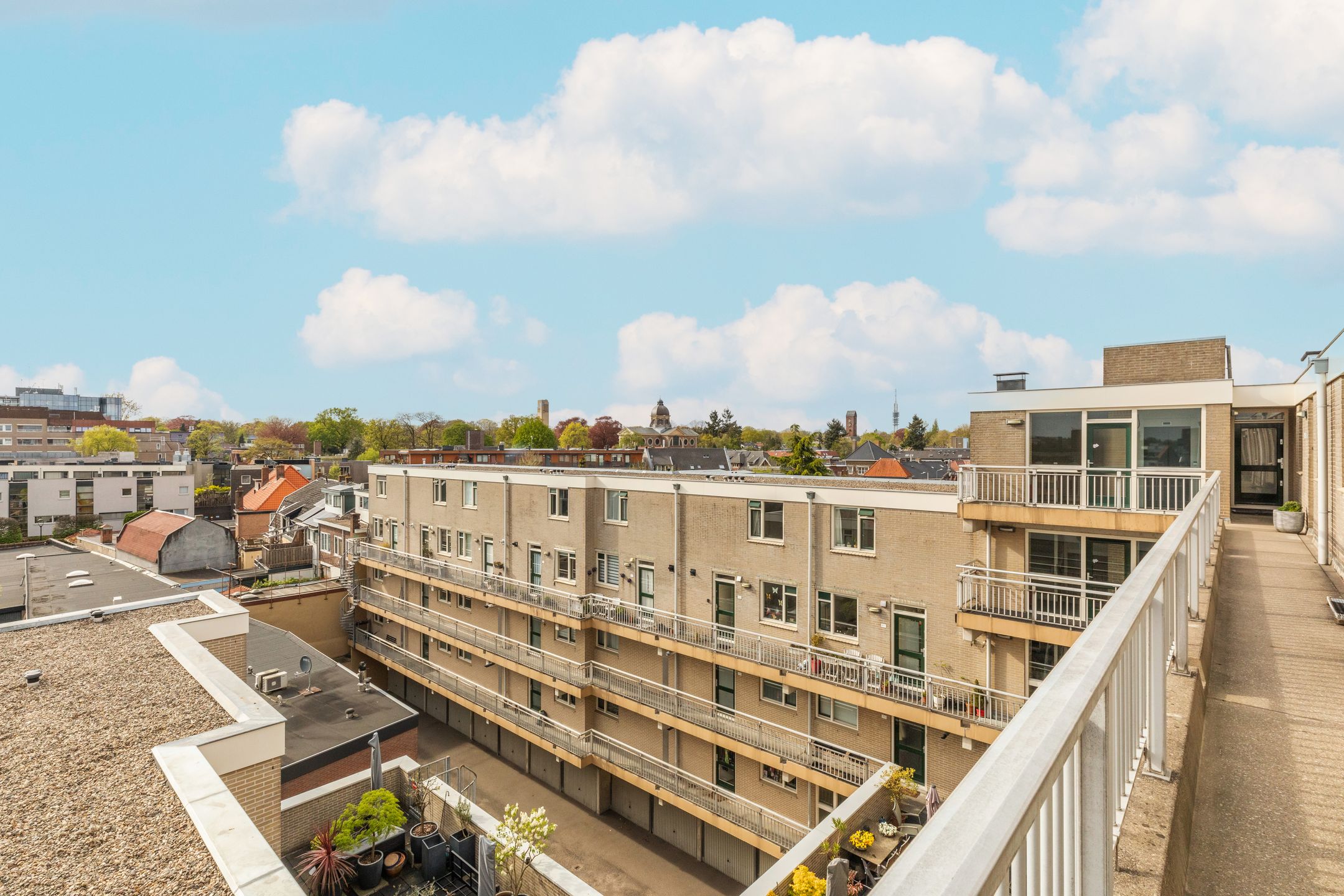 Photo 24 of Nieuwe Doelenstraat 15-5