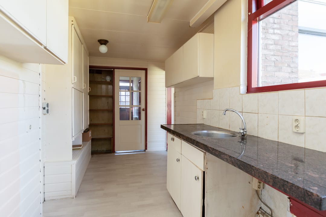 Photo 8 of Winsemiusstraat 24