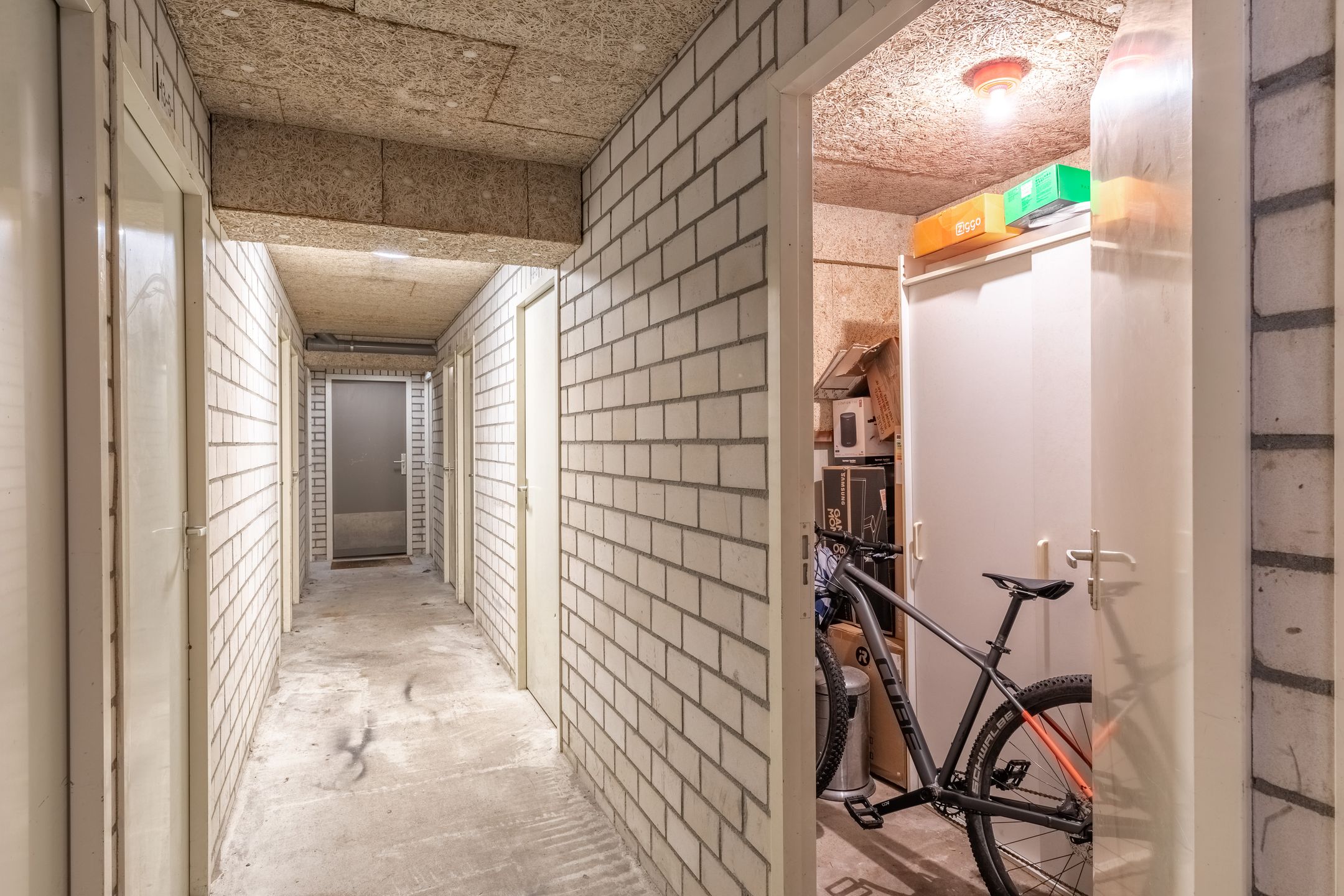 Photo 27 of Nieuwe Doelenstraat 15-5