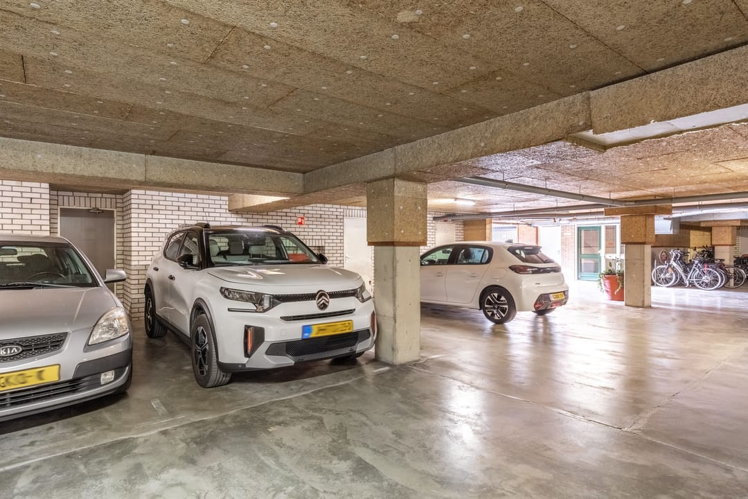 Photo 26 of Nieuwe Doelenstraat 15-5