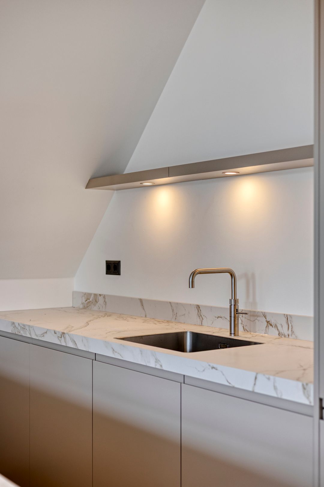 Photo 16 of Noordeinde 40-A