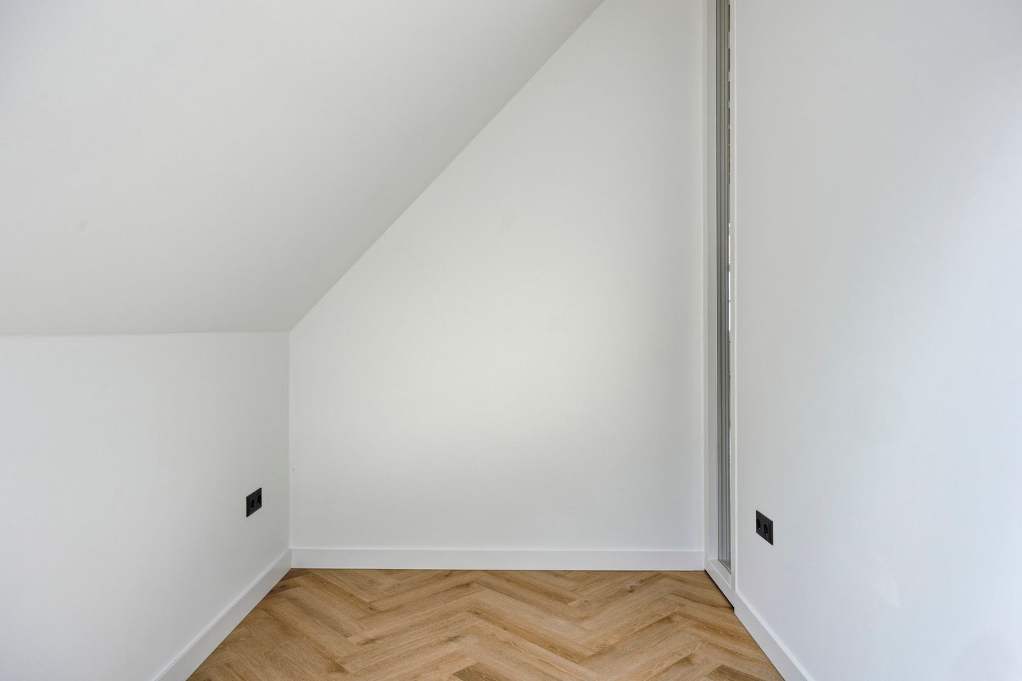 Photo 34 of Noordeinde 40-A