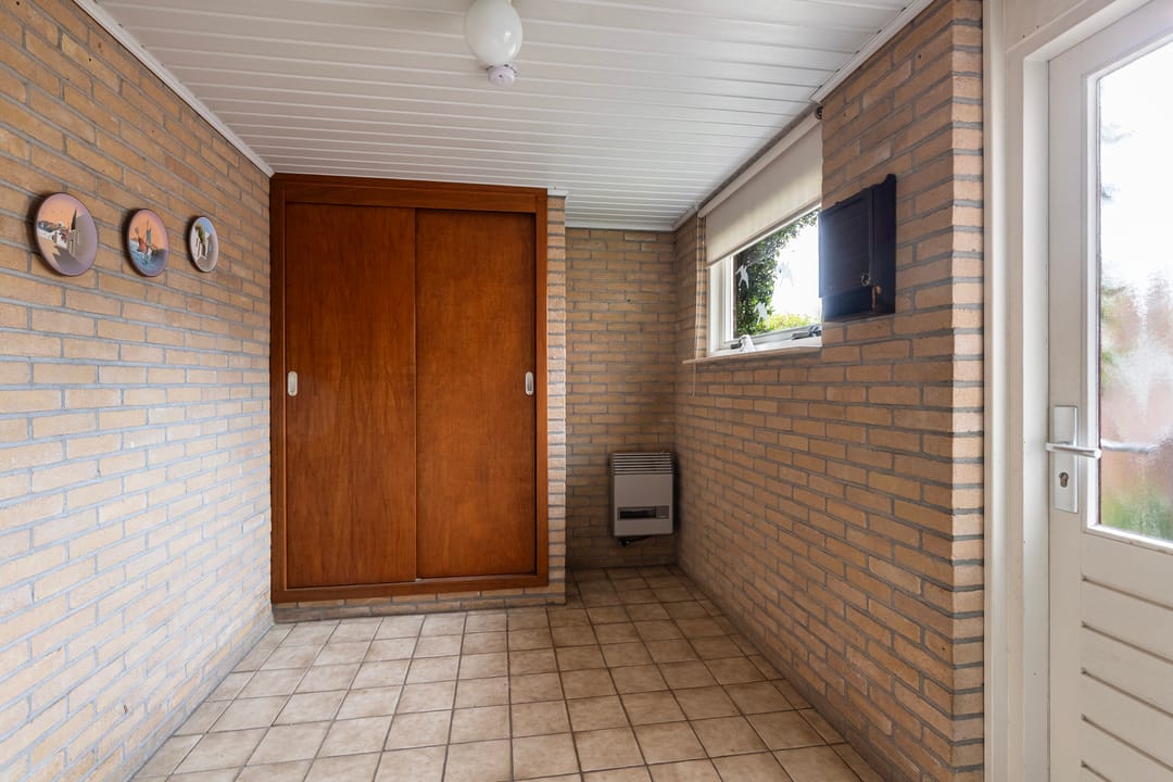 Photo 13 of Dr.Poelsstraat 31