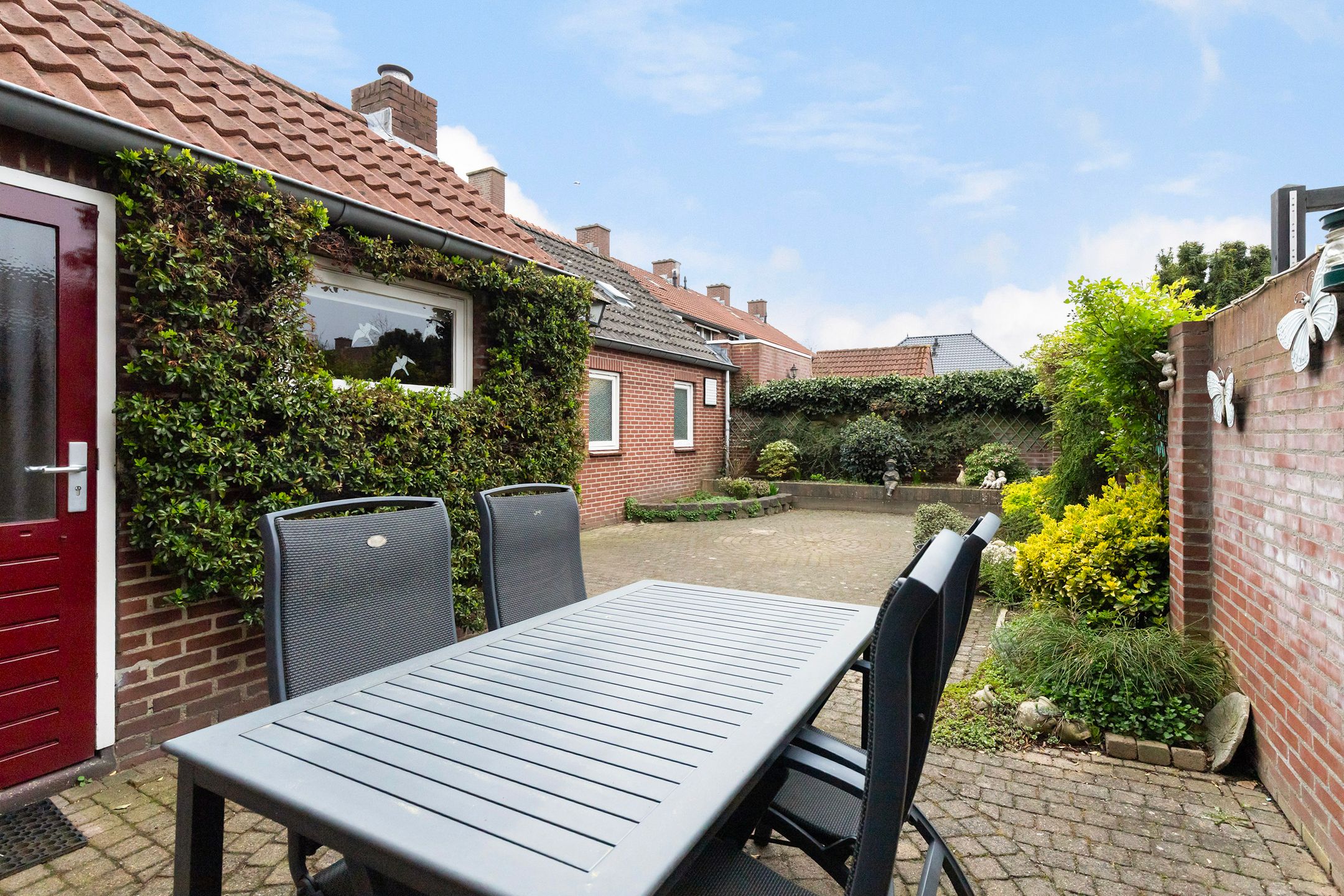 Photo 24 of Dr.Poelsstraat 31