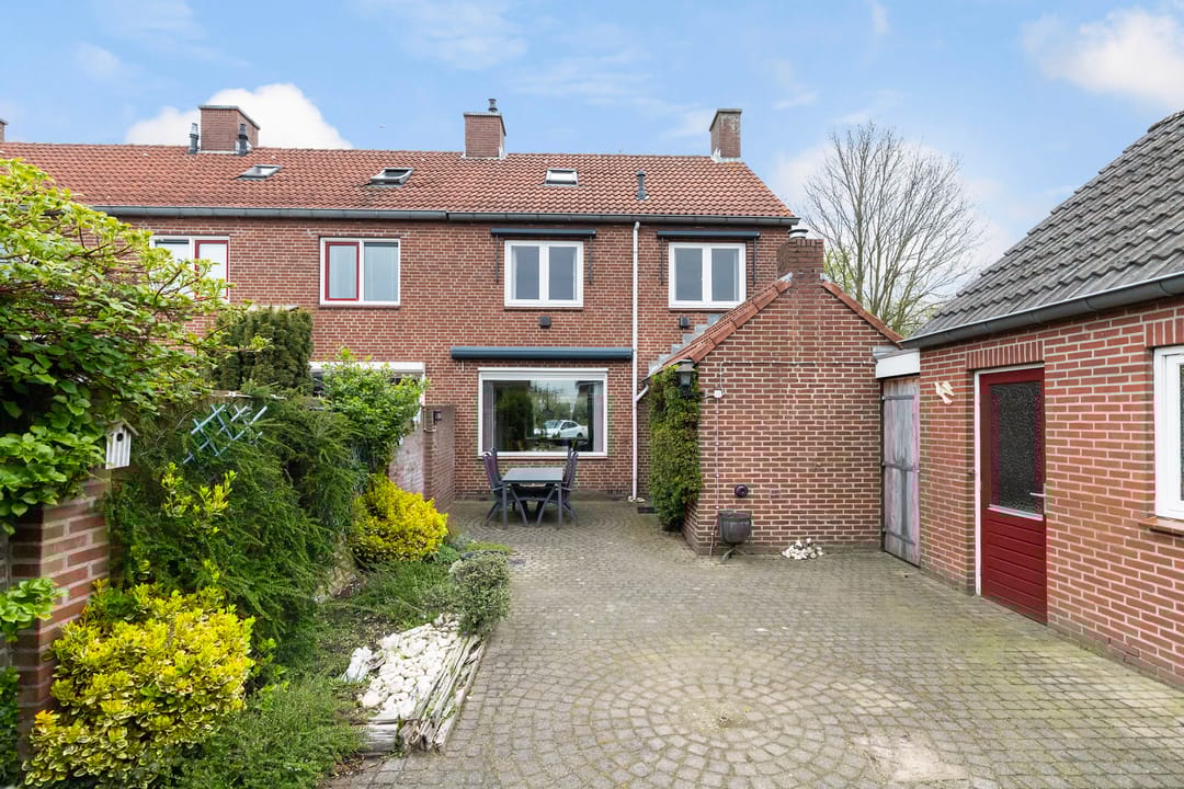 Photo 26 of Dr.Poelsstraat 31