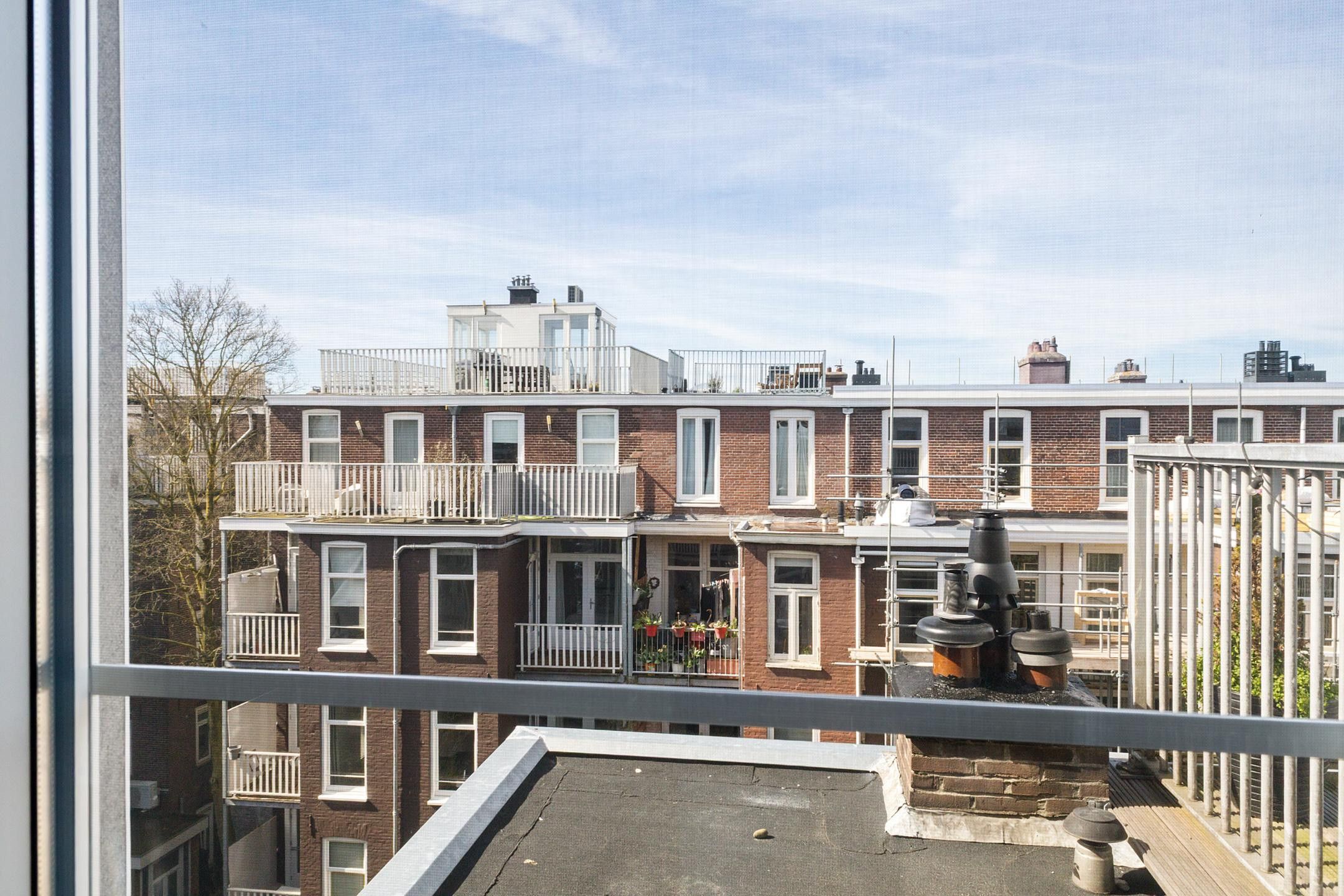 Photo 15 of Elisabeth Wolffstraat 86-3