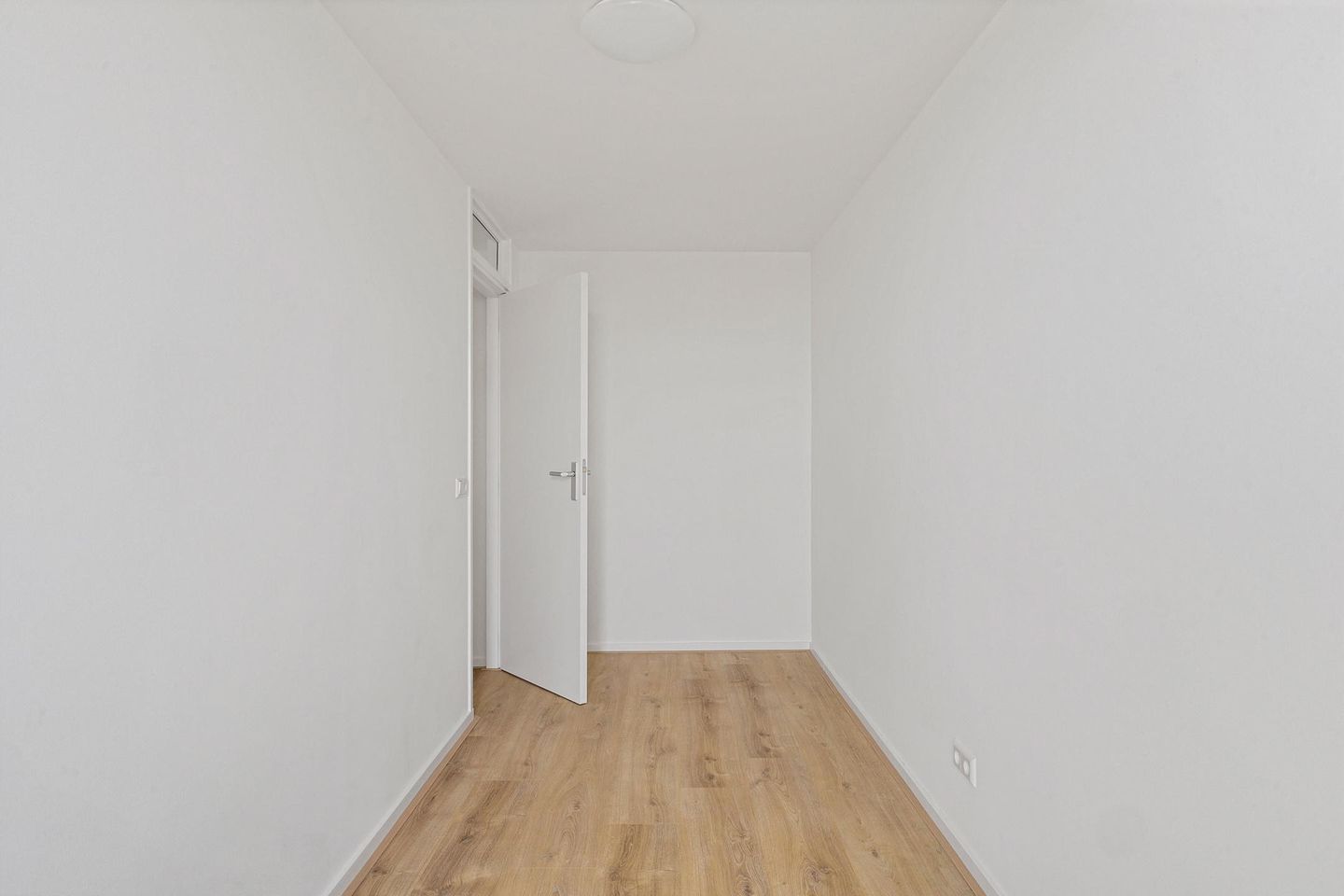 Photo 19 of Elisabeth Wolffstraat 86-3