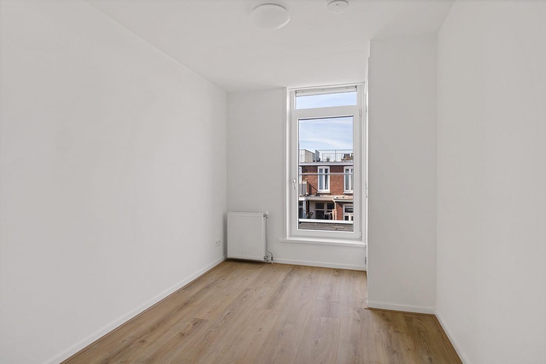 Photo 13 of Elisabeth Wolffstraat 86-3