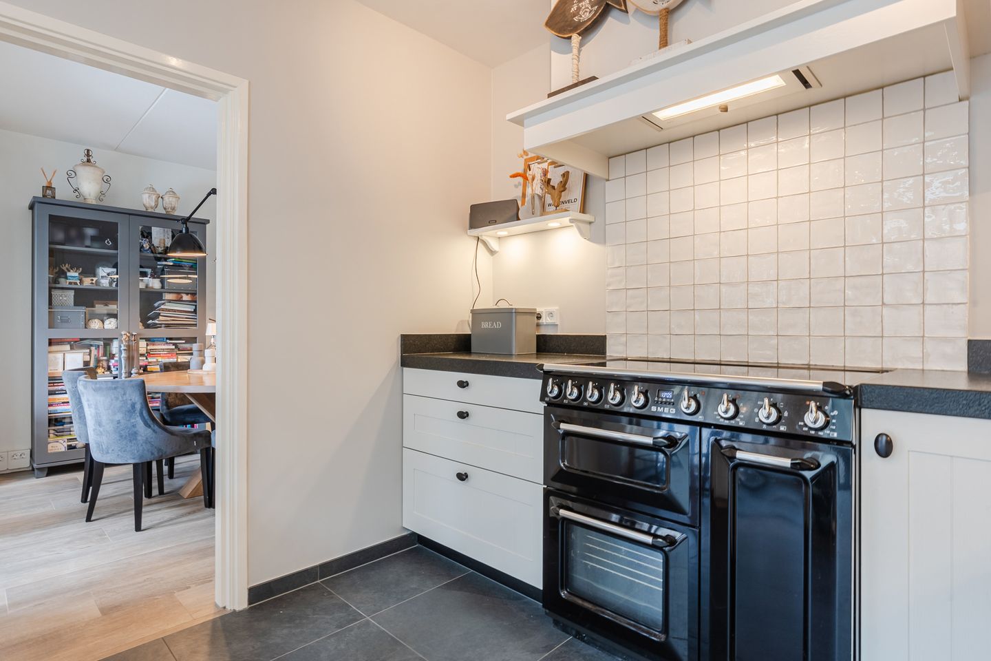 Foto 10 van Valkstraat 4