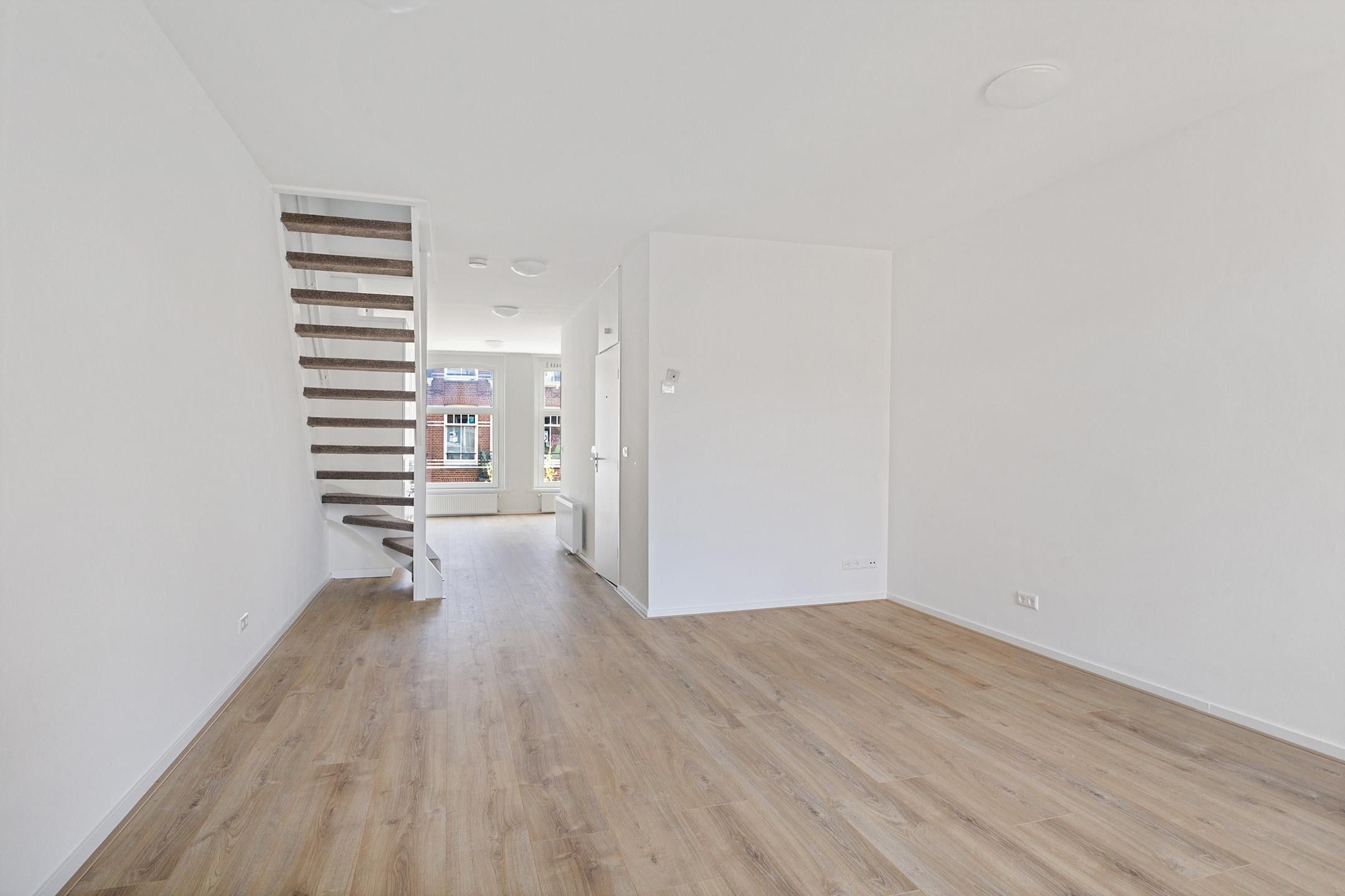 Photo 3 of Elisabeth Wolffstraat 86-3