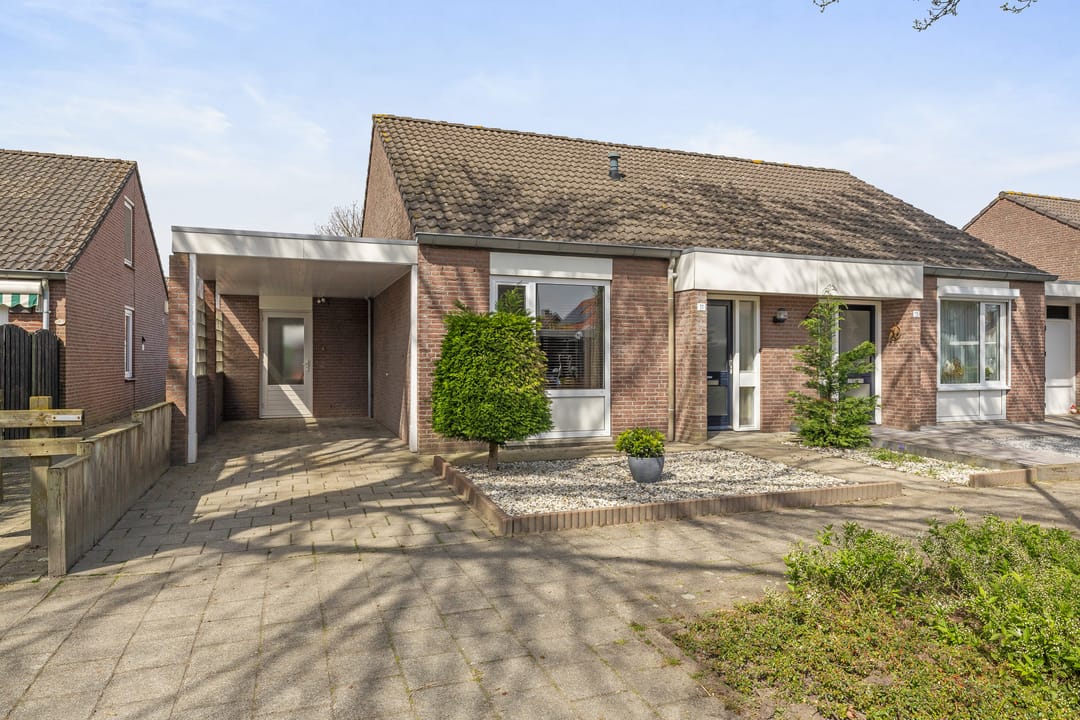 Foto 1 van Zonnedauw 11