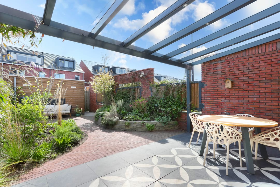 Photo 13 of Stuivingastraat 33