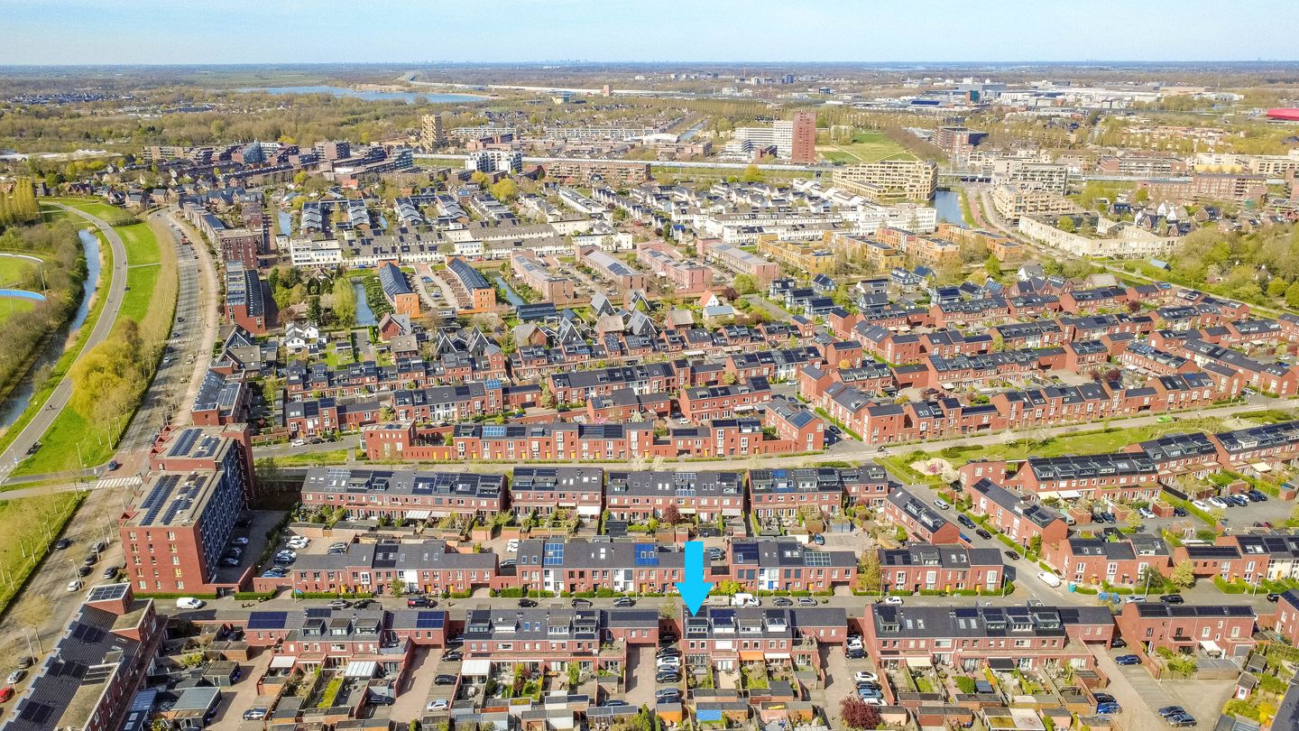 Photo 49 of Stuivingastraat 33