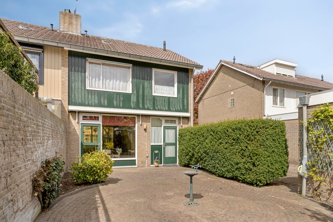 Photo 38 of Klaproosstraat 41