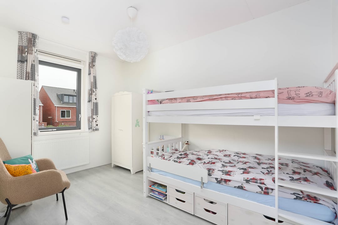 Photo 26 of Stuivingastraat 33