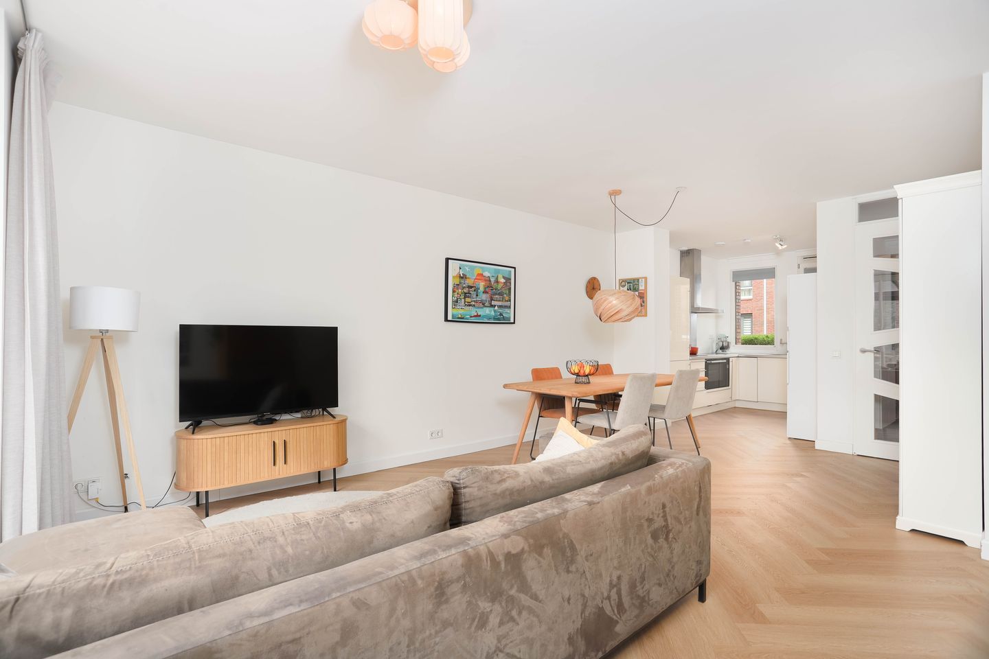 Photo 5 of Stuivingastraat 33